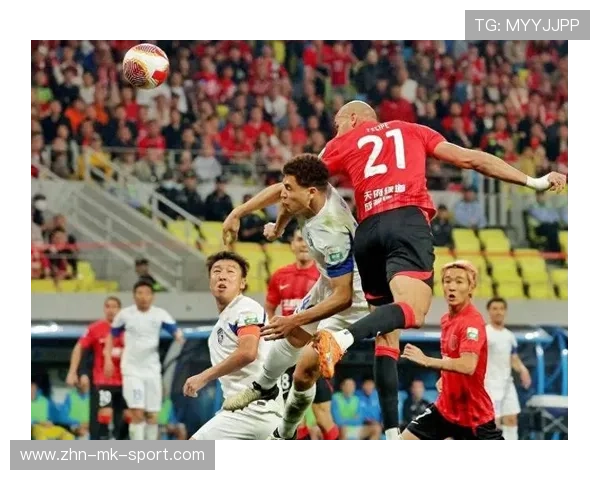 成都蓉城获得日本球迷称赞，踢出中国足球的骨气